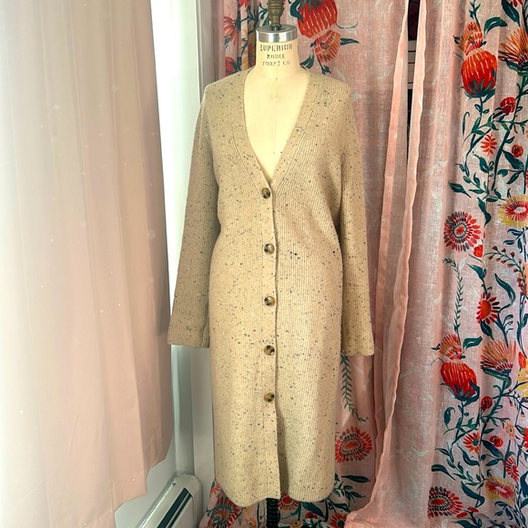 Ann Taylor Sweaters - GUC Ann Taylor Extra Long Cadigan Sweater